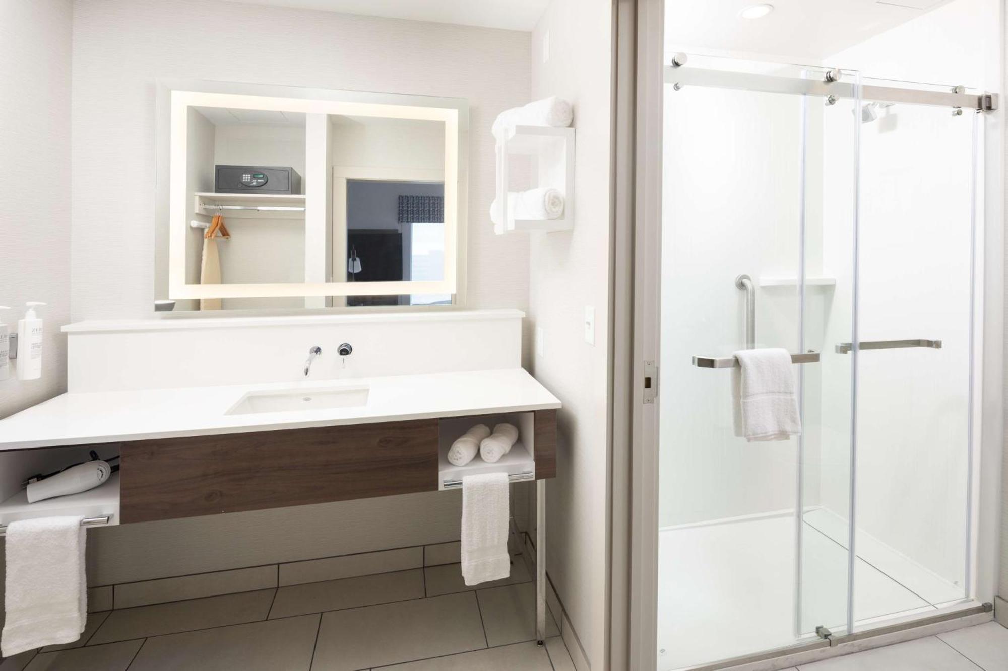 Hampton Inn & Suites Rochester Downtown Eksteriør bilde